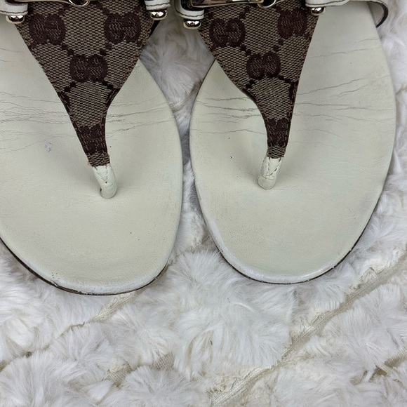 Gucci White and Brown Designer Sandals with Monogram Size 7 1/2 - Picture 3 of 13